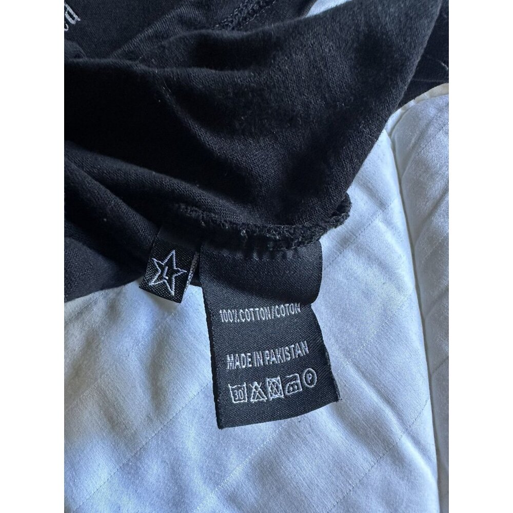 Bad Bunny Cisco Tee - Picture 4 of 5